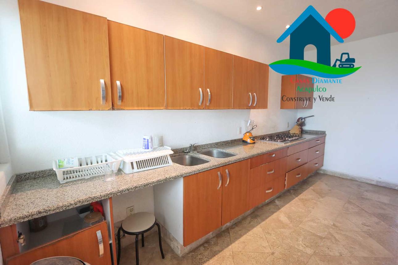 Depto Frente al Mar con Jacuzzi, Jardín y 4 Recámaras — foto 10