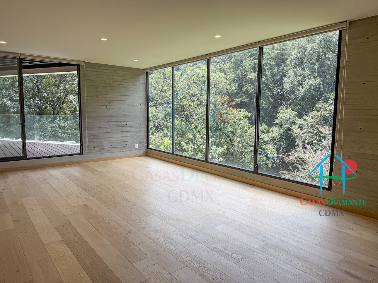 Depto Exclusivo con Terraza, 3 Recámaras, 4 Estacionamientos — foto 2