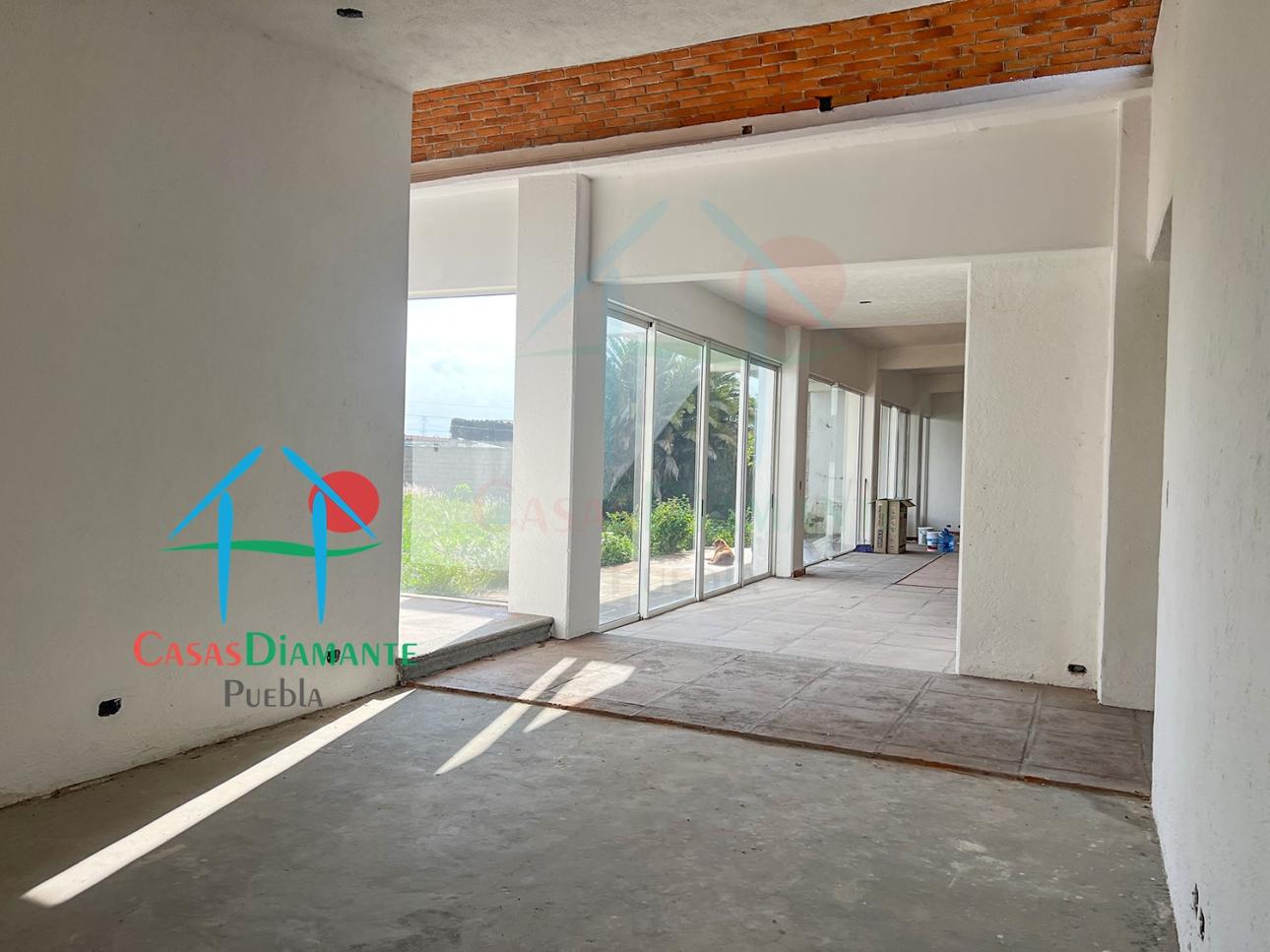 Casa amplia con jardín, terrazas y 4 recámaras para renovar — foto 13