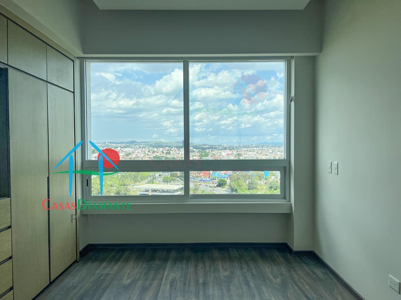Depto con Terraza, Vista a la ciudad y 3 Recámaras - 10