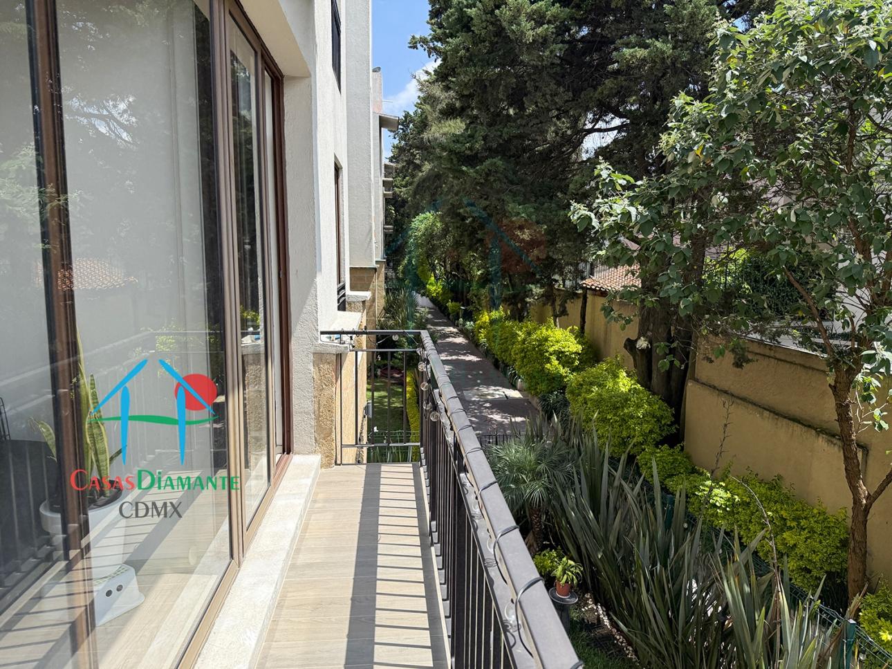 Depto con Terraza, 2 Recámaras y Estacionamiento Techado — foto 8