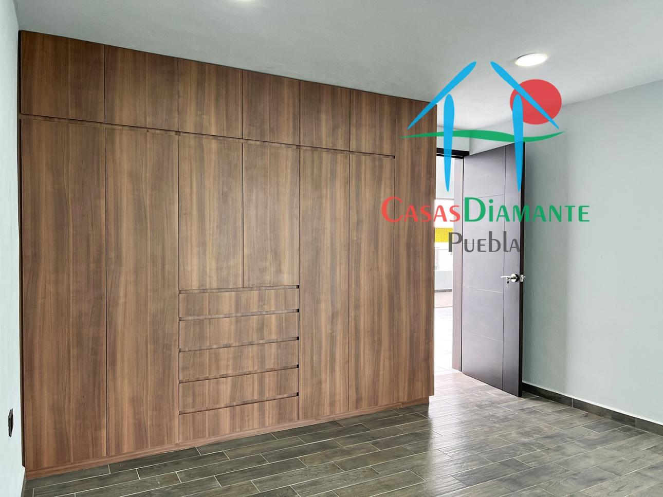 Casa con Roof Garden, Jardín y 4 Recámaras en 3 Niveles — foto 14