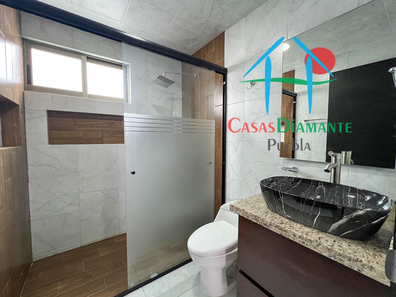 Casa con Roof Garden, Jardín y 4 Recámaras en 3 Niveles — foto 15