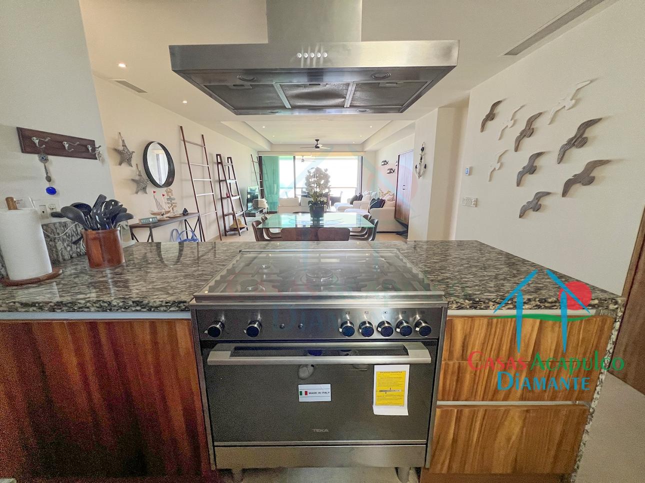 Depto en Piso 7 con Terraza, Vista al Mar y 4 Recámaras — foto 13