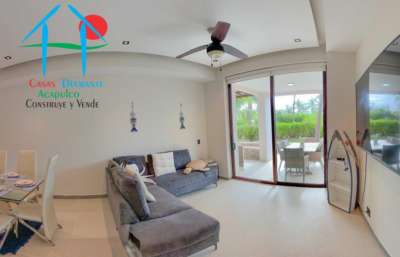Depa de playa con terraza y jardín privado — foto 4