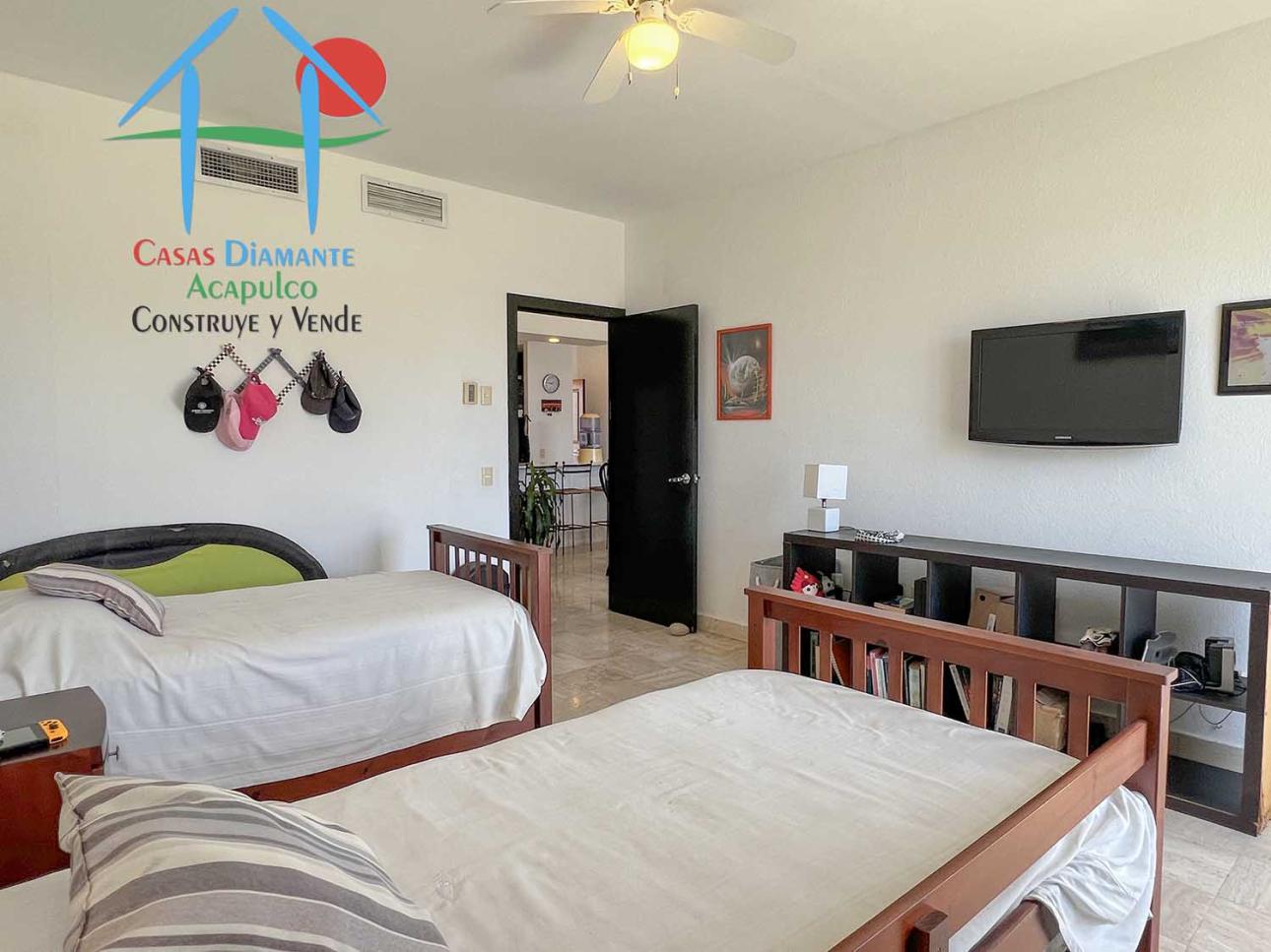 Depa con 4 rec, vista parcial al mar y al campo de golf — foto 14
