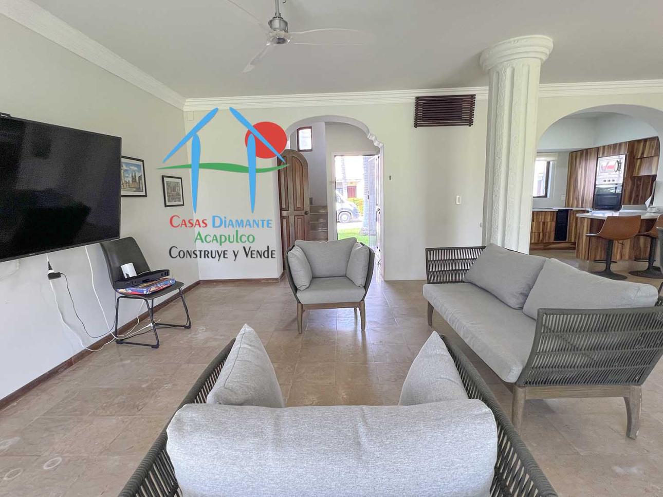 Casa con vista al campo de golf y terraza con jacuzzi — foto 4