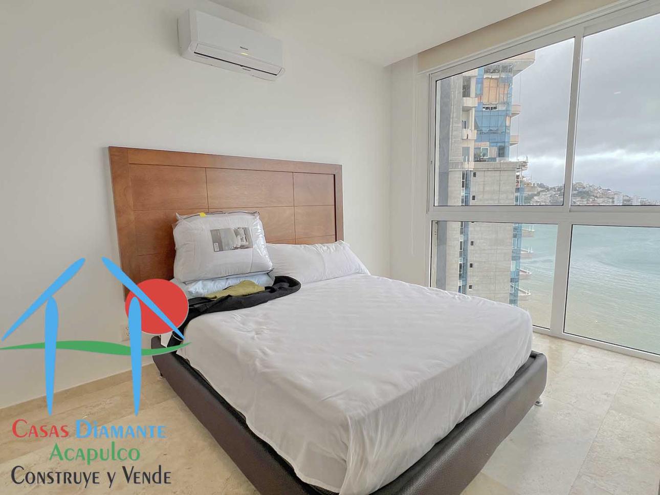 Depa en venta en Zona Dorada. Con 4 recámaras y vista al mar — foto 11