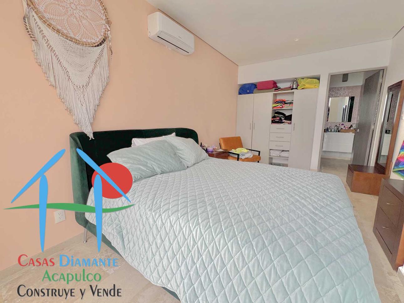 Depa en venta en Zona Dorada. Con 4 recámaras y vista al mar — foto 15