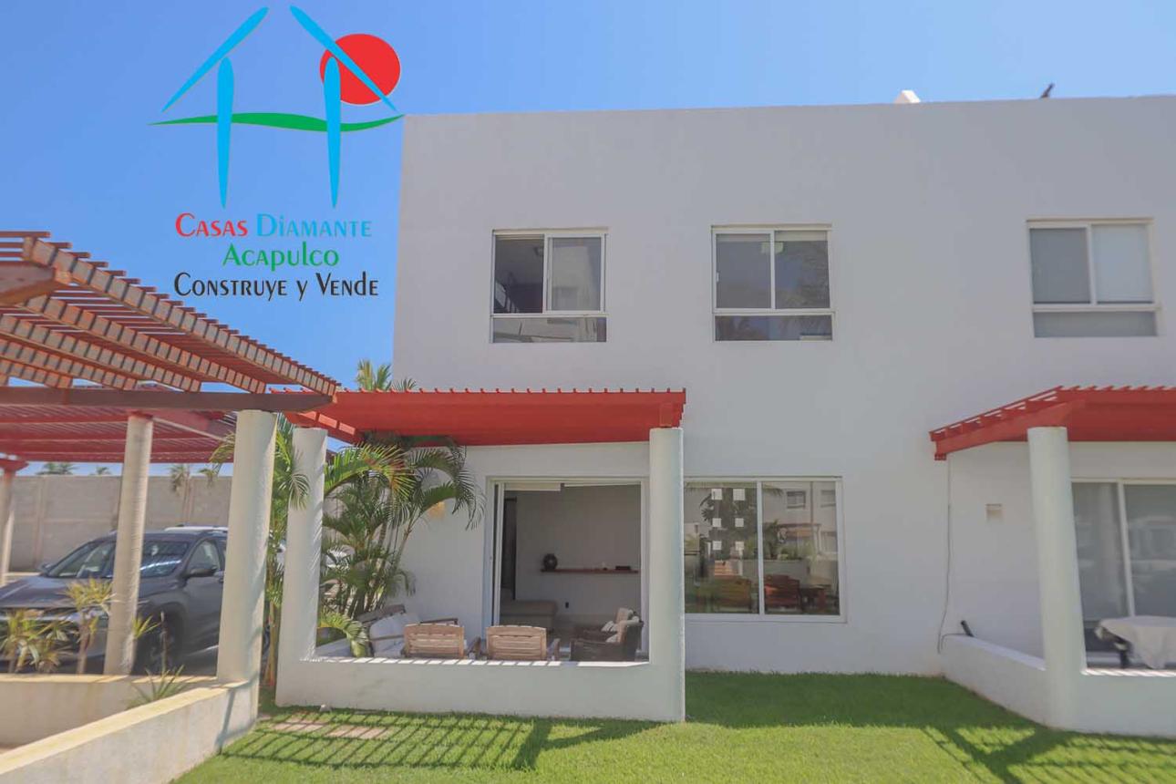 Casa en venta con terraza Con Acceso Y Vistas Al Jardín - 5