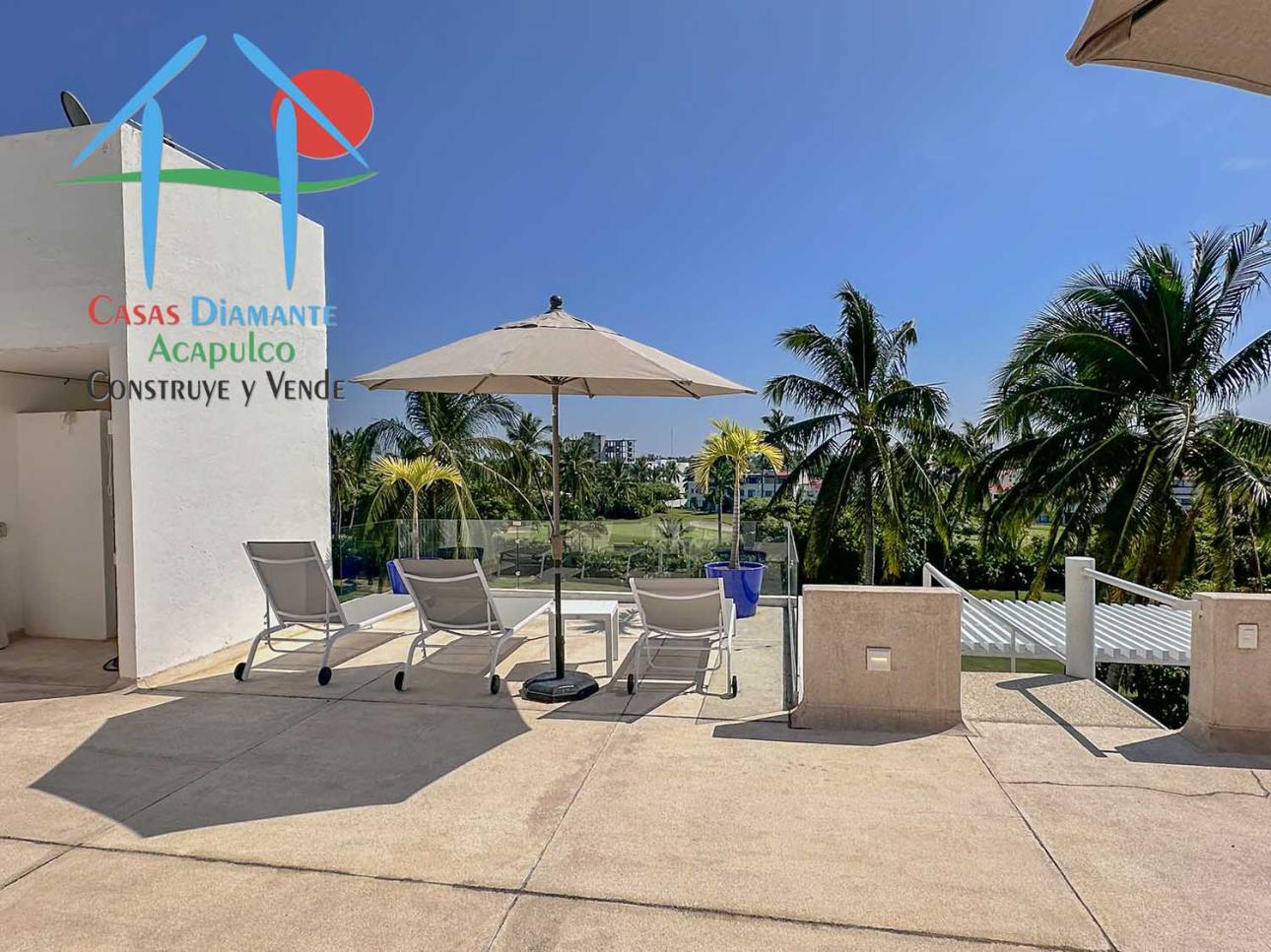 Roof Garden con jacuzzi y vista al campo de golf — foto 8
