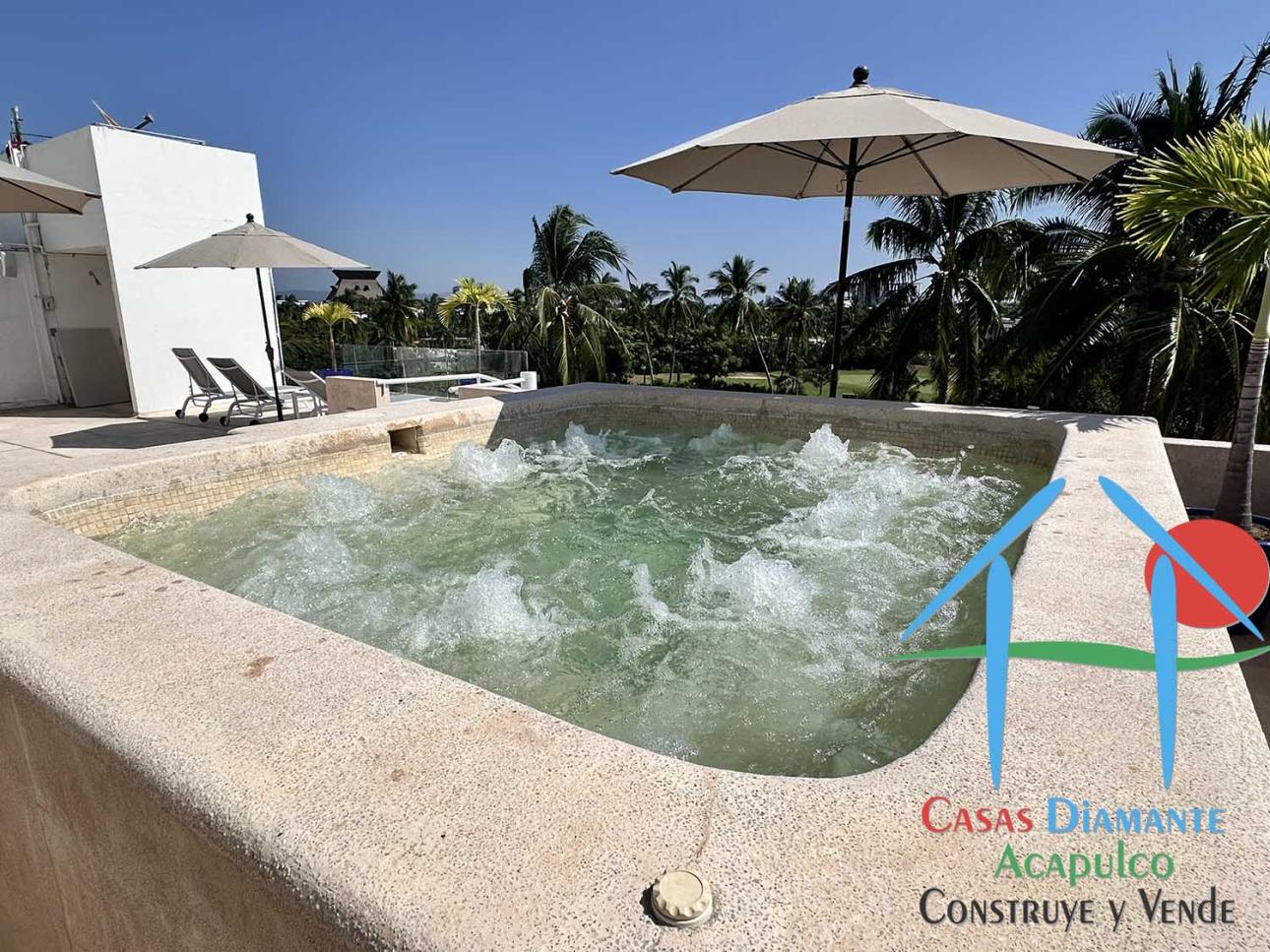 Roof Garden con jacuzzi y vista al campo de golf — foto 9