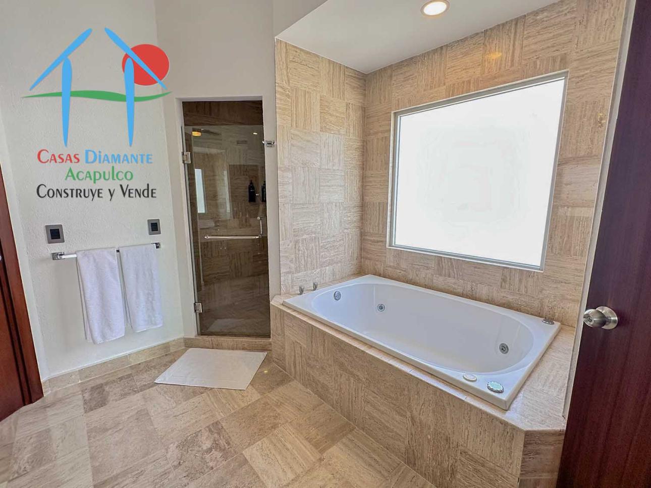 Penthouse de playa con 3 recámaras, terraza y vista al mar — foto 15