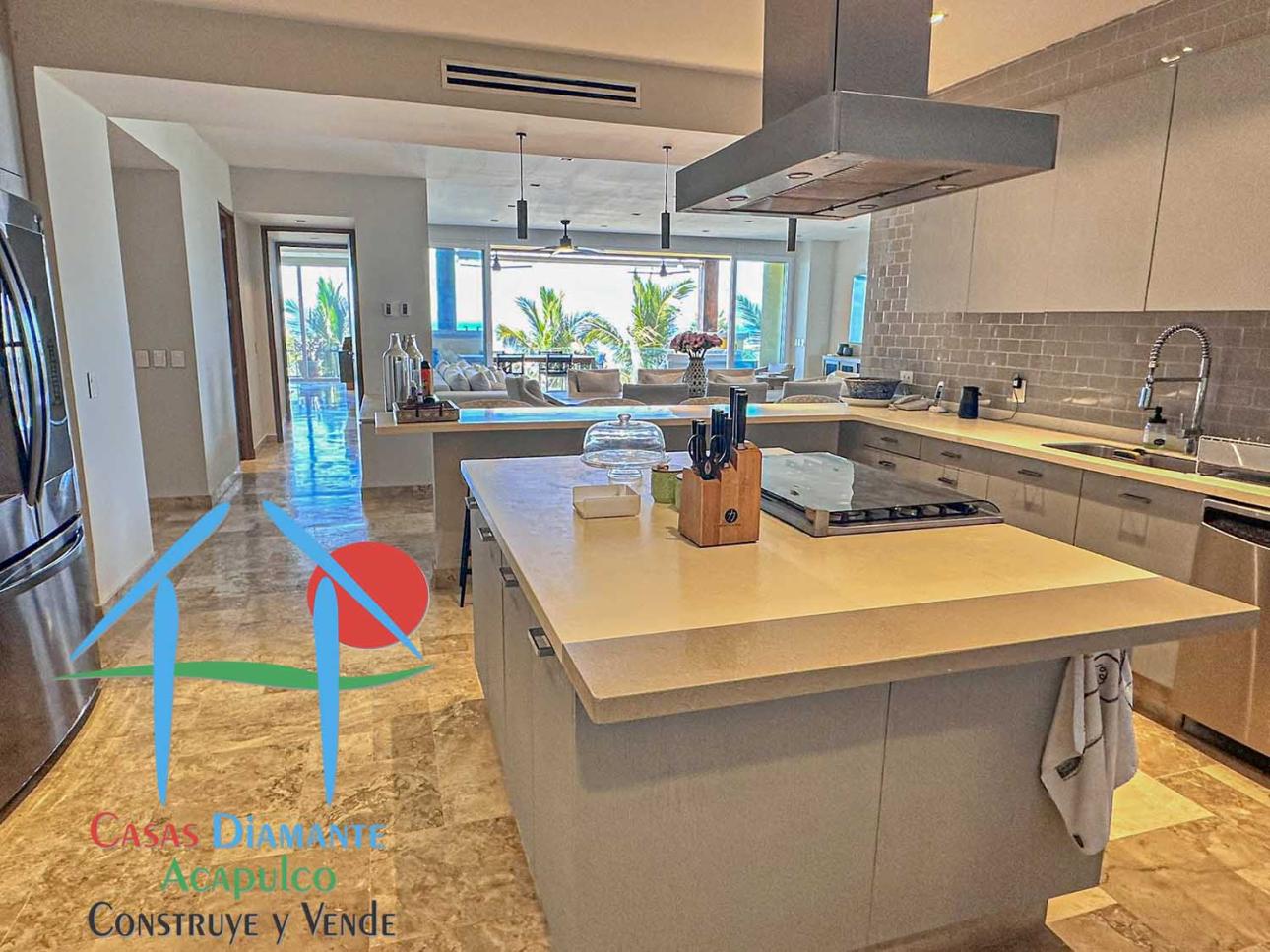 Departamento de lujo con 4 recámaras y vista al mar — foto 12
