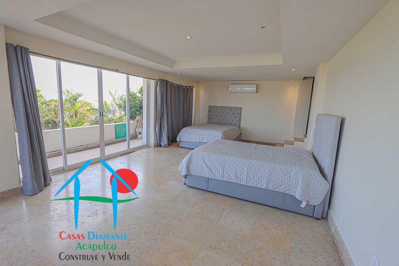 Casa con vista al mar y alberca privada - 19