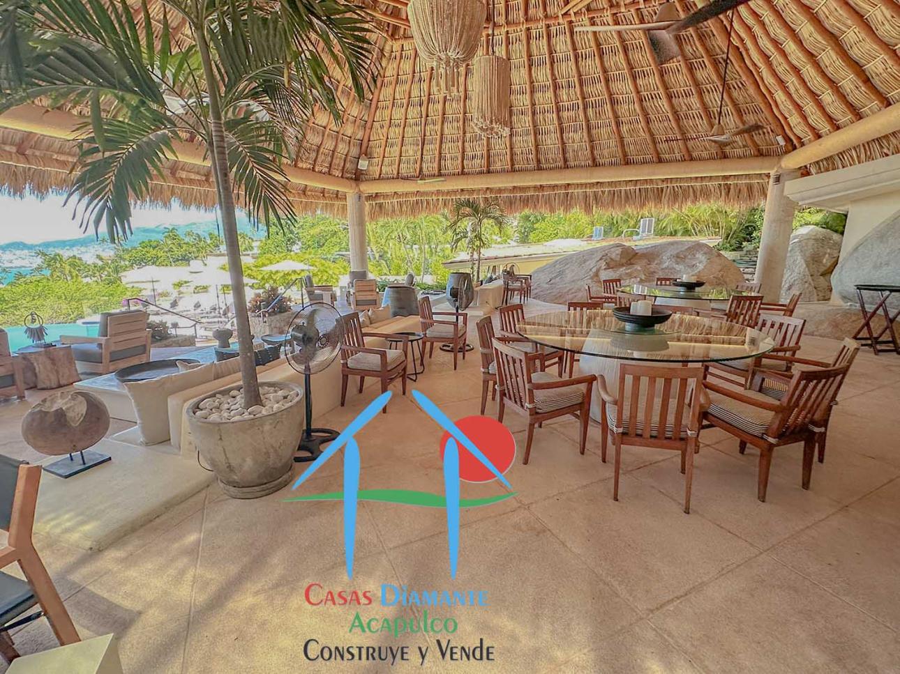 Casa con terraza, alberca, jacuzzi, pool bar y vista al mar - 4