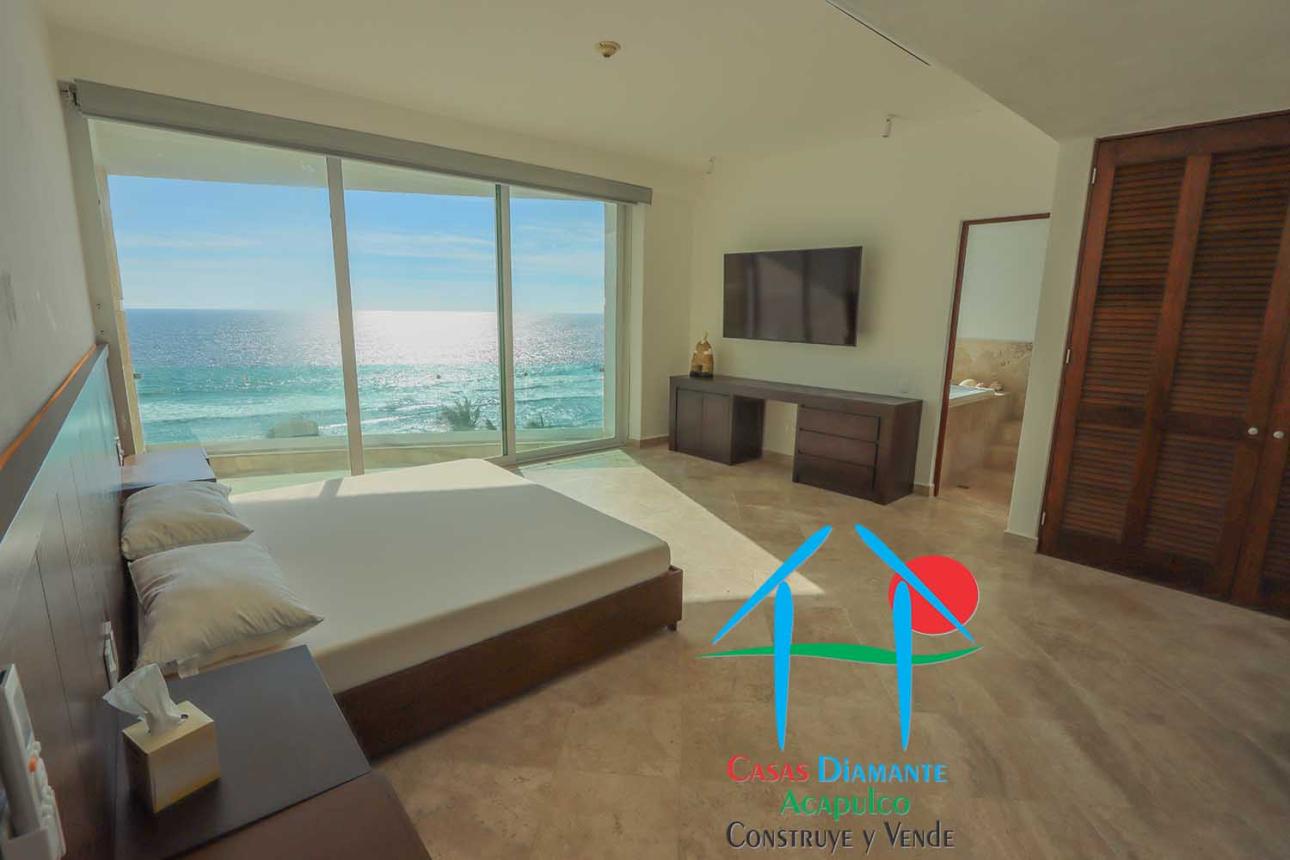 Penthouse con 6 recámaras, terraza, jacuzzi y vista al mar — foto 11
