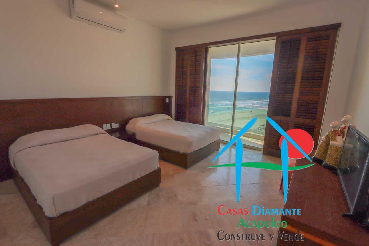 Penthouse con 6 recámaras, terraza, jacuzzi y vista al mar — foto 14