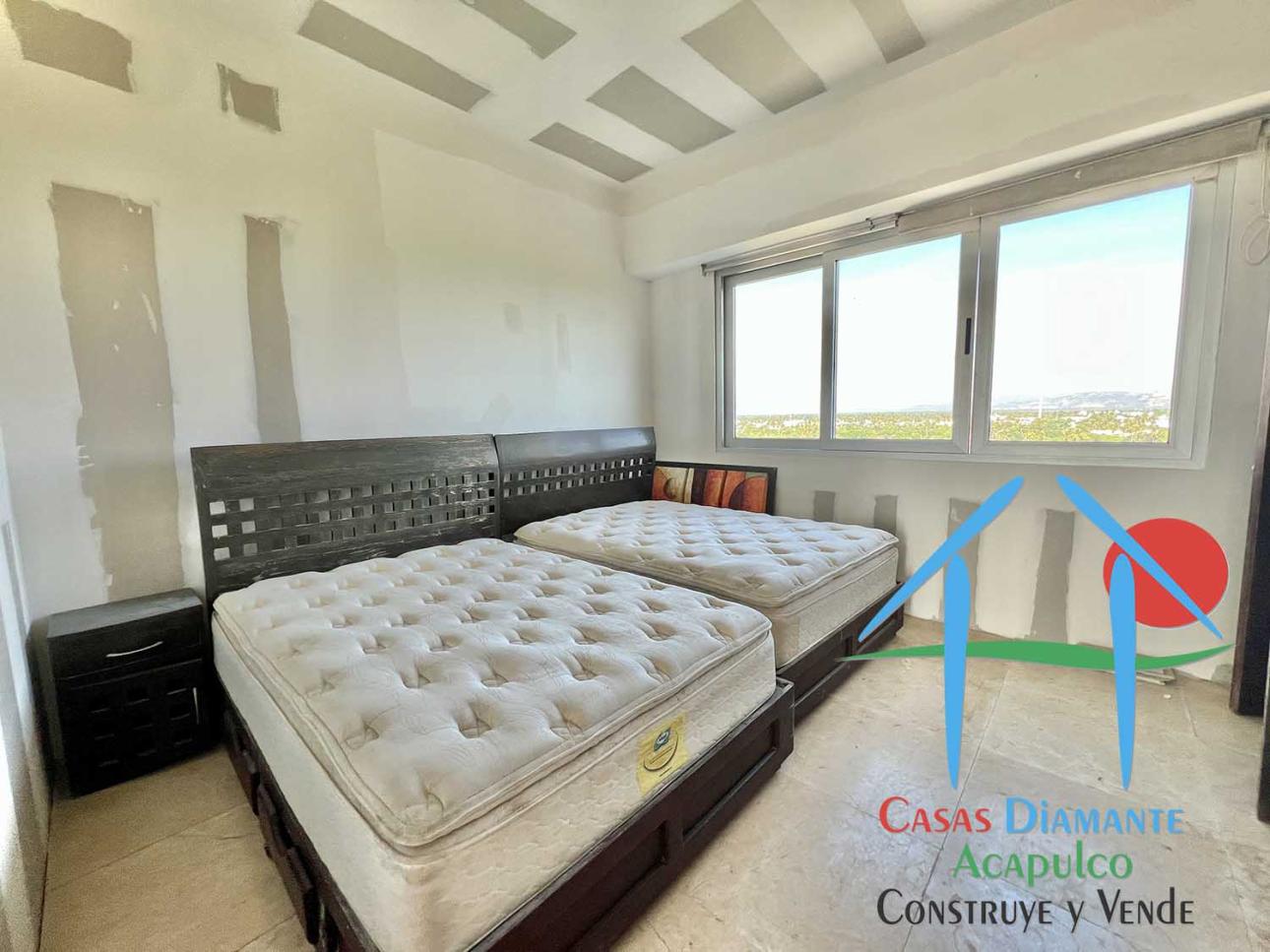 Para Restaurar, Con Vista Al Campo De Golf Y Parcial Al Mar — foto 14