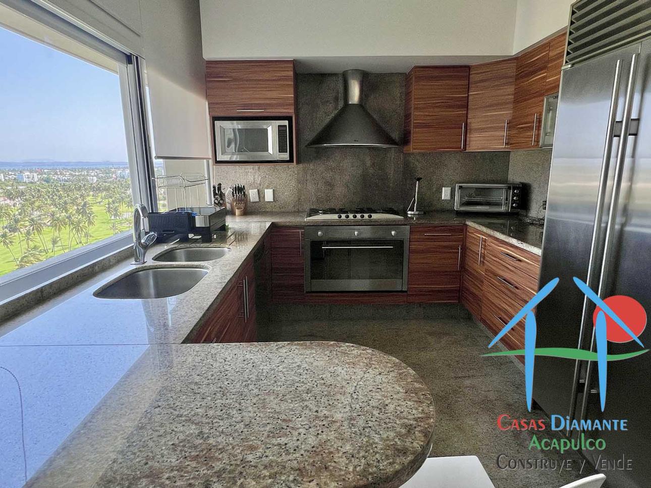 Departamento de lujo con 5 recámaras, terraza y vista al mar — foto 14