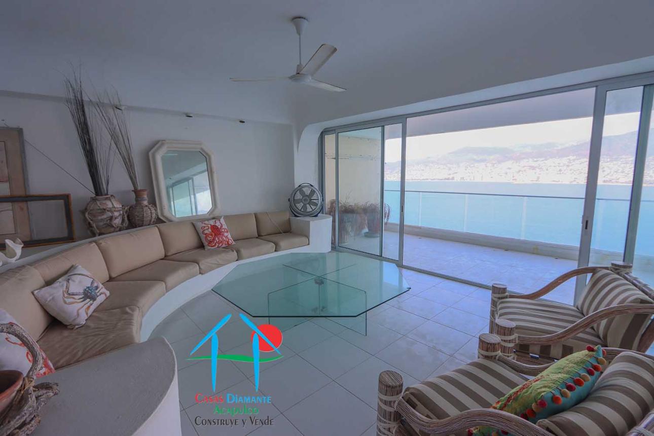 Para restaurar con 4 recámaras, roof garden y vista al mar — foto 2