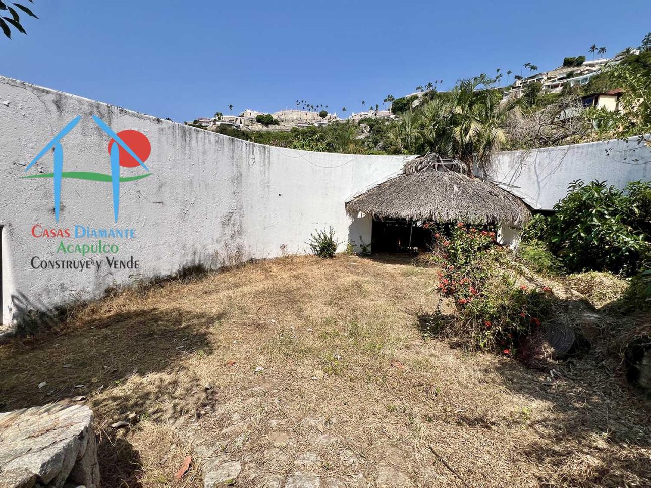 Casa en oportunidad en Las Brisas con 6 recámaras y alberca — foto 3