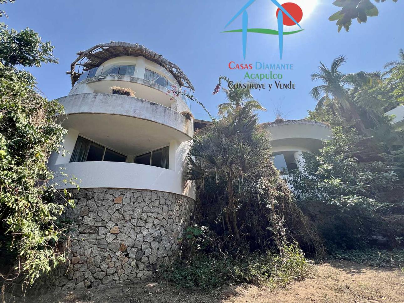 Casa en oportunidad en Las Brisas con 6 recámaras y alberca — foto 2