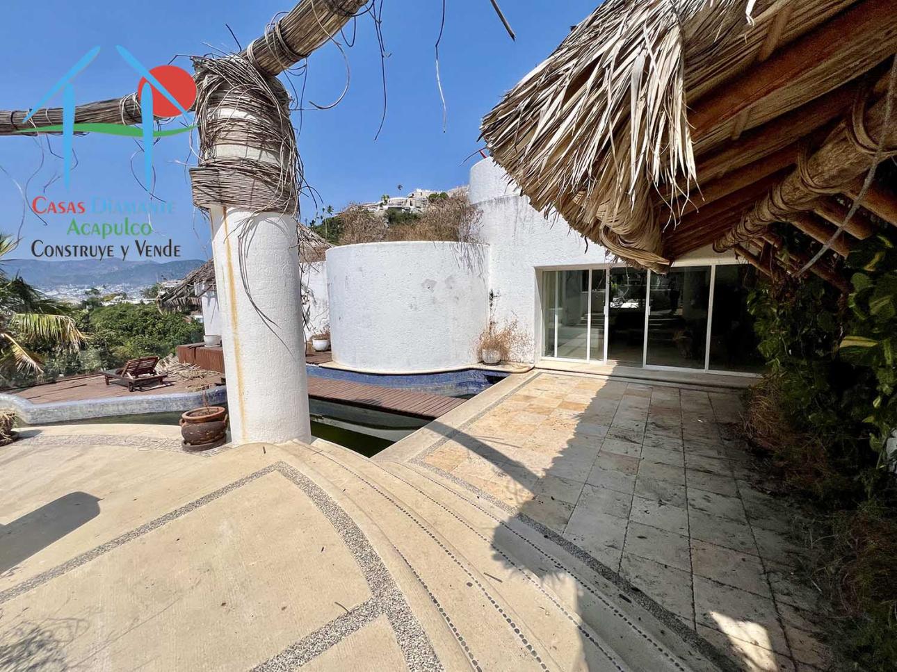 Casa en oportunidad en Las Brisas con 6 recámaras y alberca — foto 5