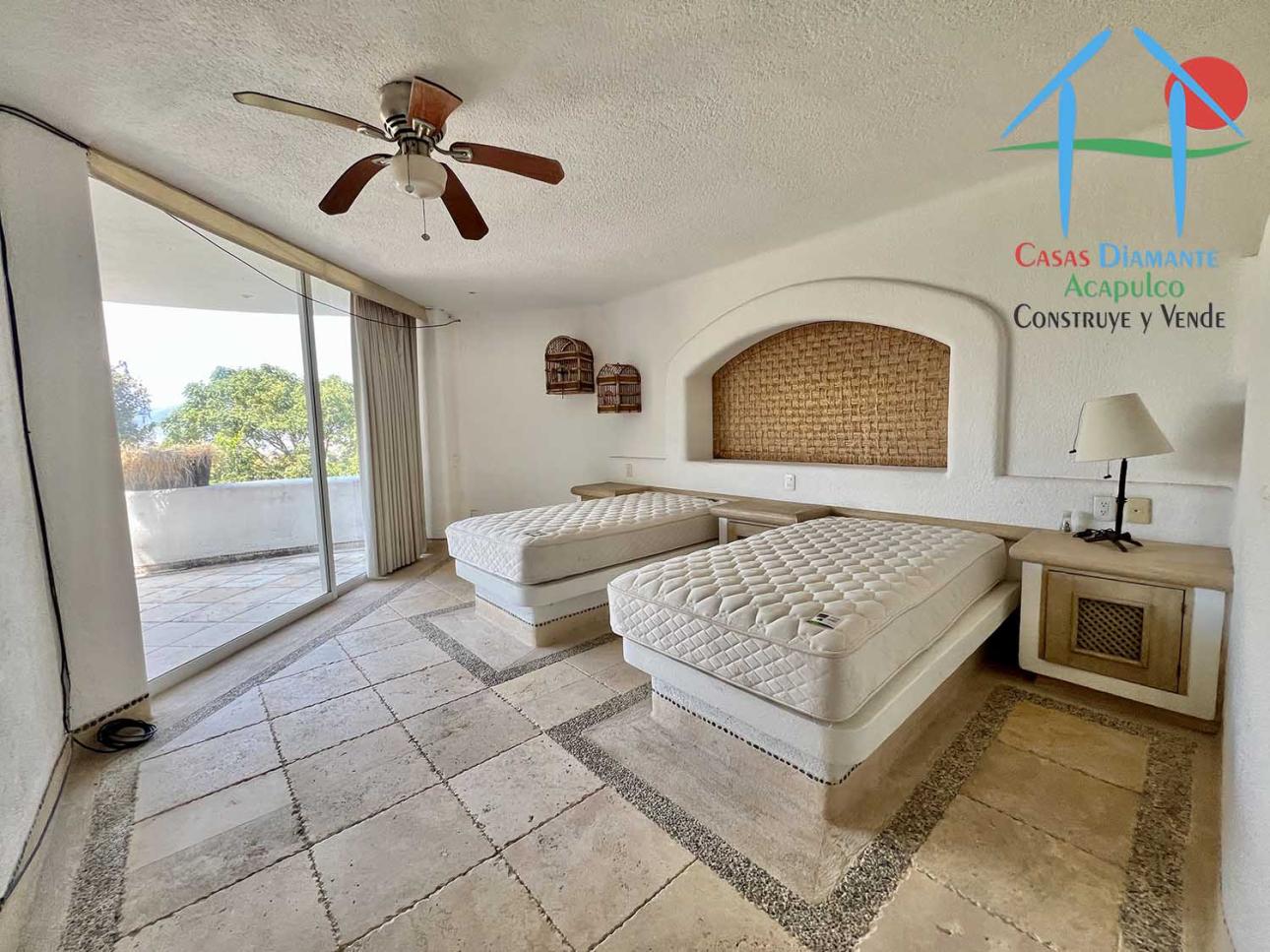 Casa en oportunidad en Las Brisas con 6 recámaras y alberca — foto 13