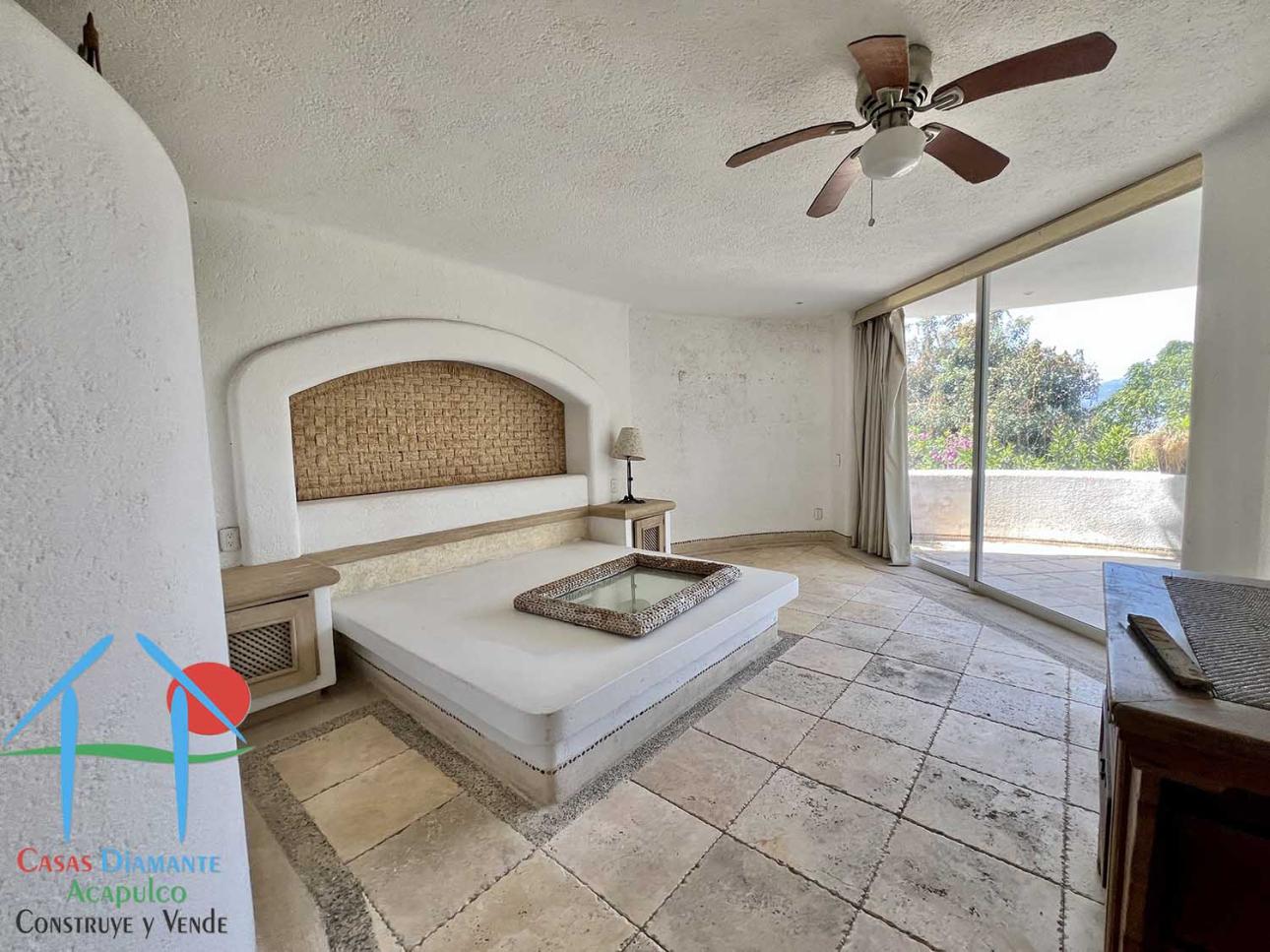 Casa en oportunidad en Las Brisas con 6 recámaras y alberca — foto 14