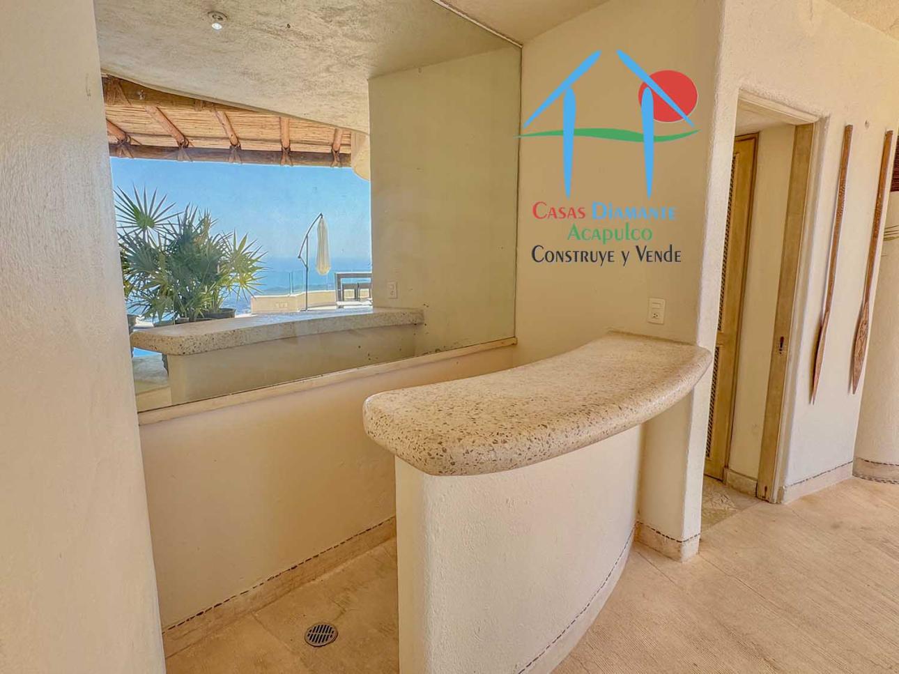 Terraza con asoleadero, alberca, jacuzzi y vista al mar — foto 5