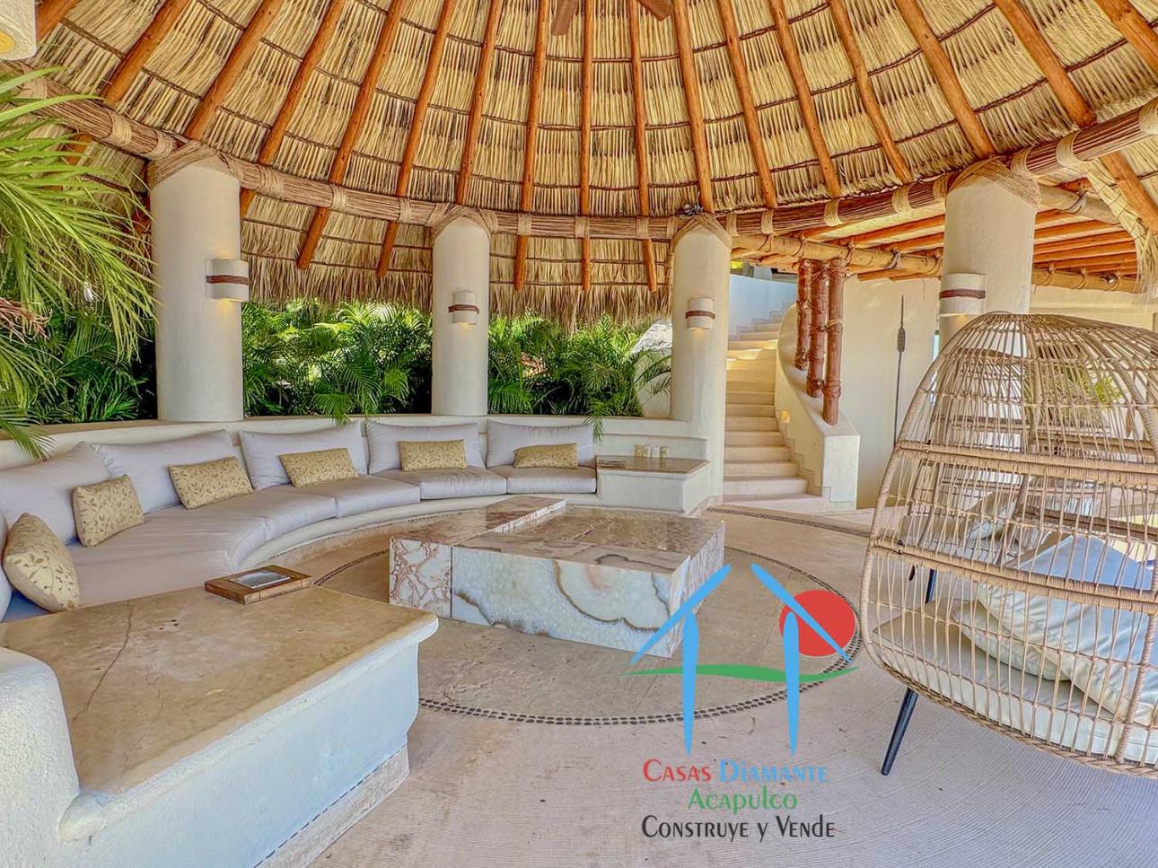 Terraza con asoleadero, alberca, jacuzzi y vista al mar — foto 6