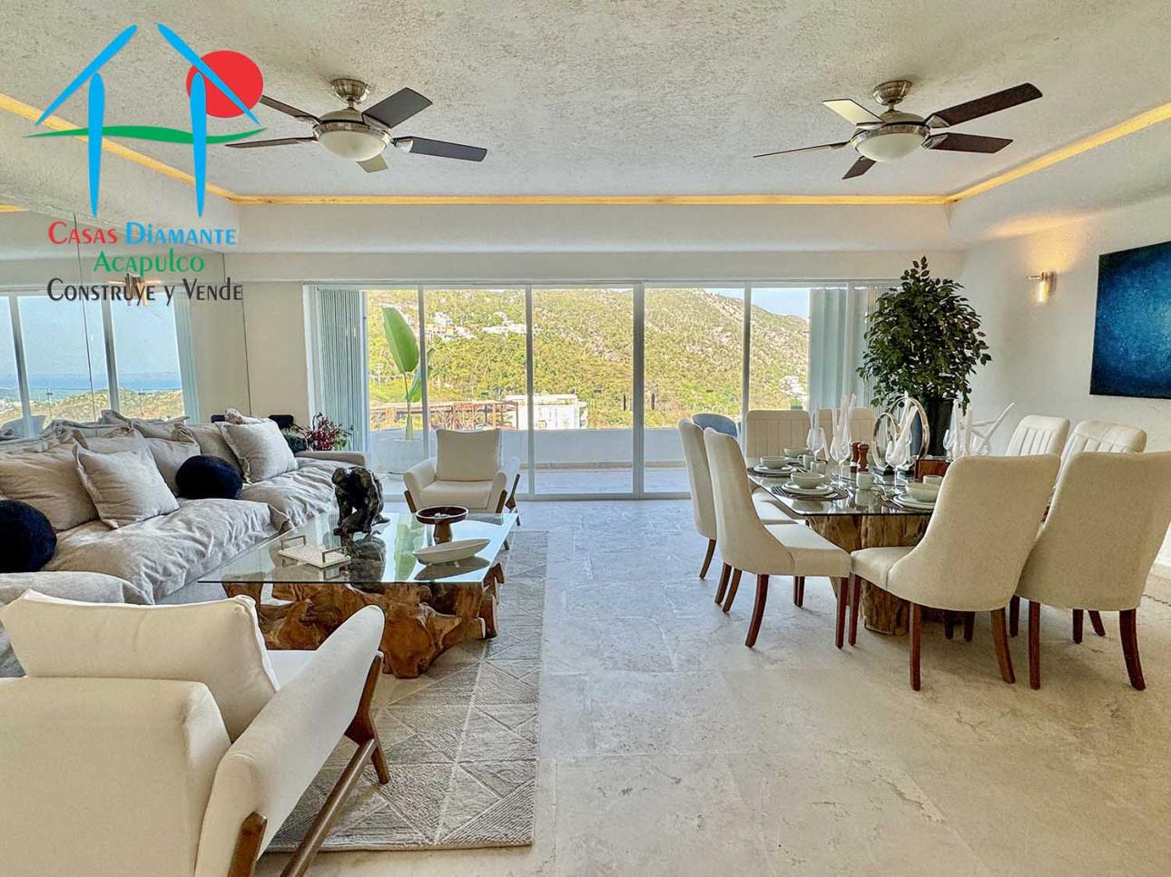 3 recámaras y terraza con vista parcial al mar