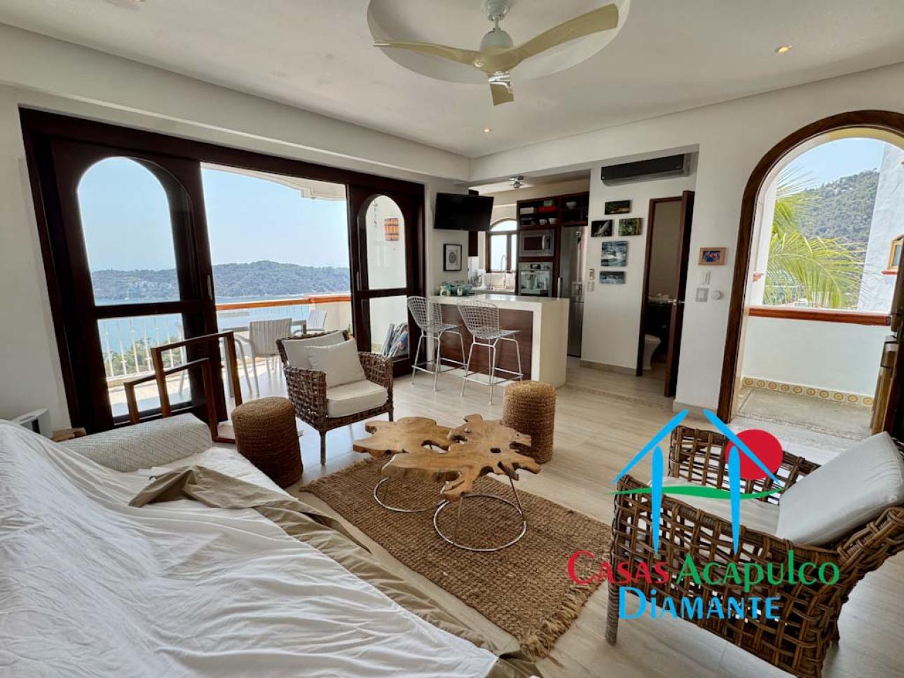 Depa con terraza y vista a la bahía de Puerto Marqués — foto 3