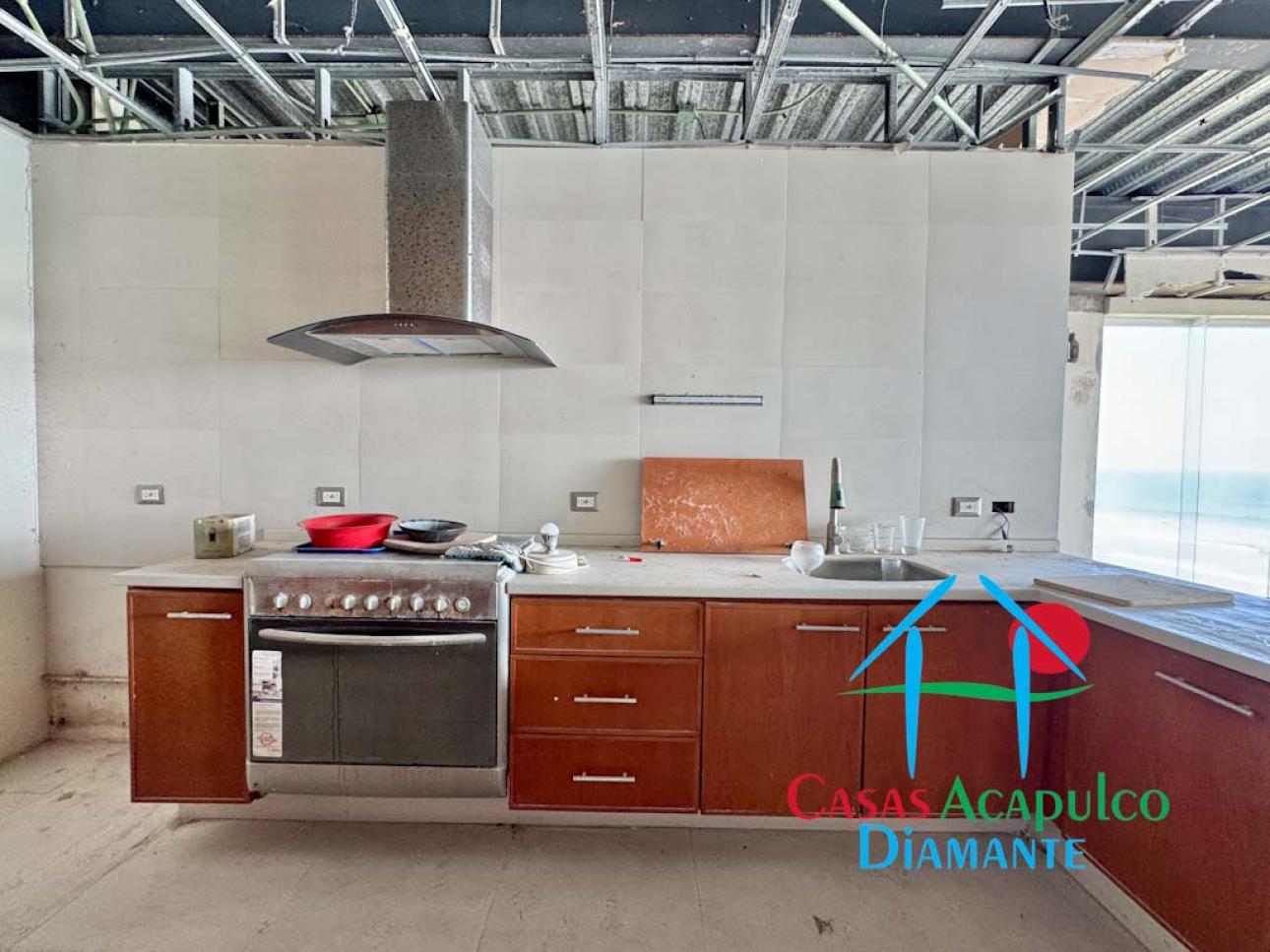 Departamento de playa para reparar en precio de oportunidad — foto 9
