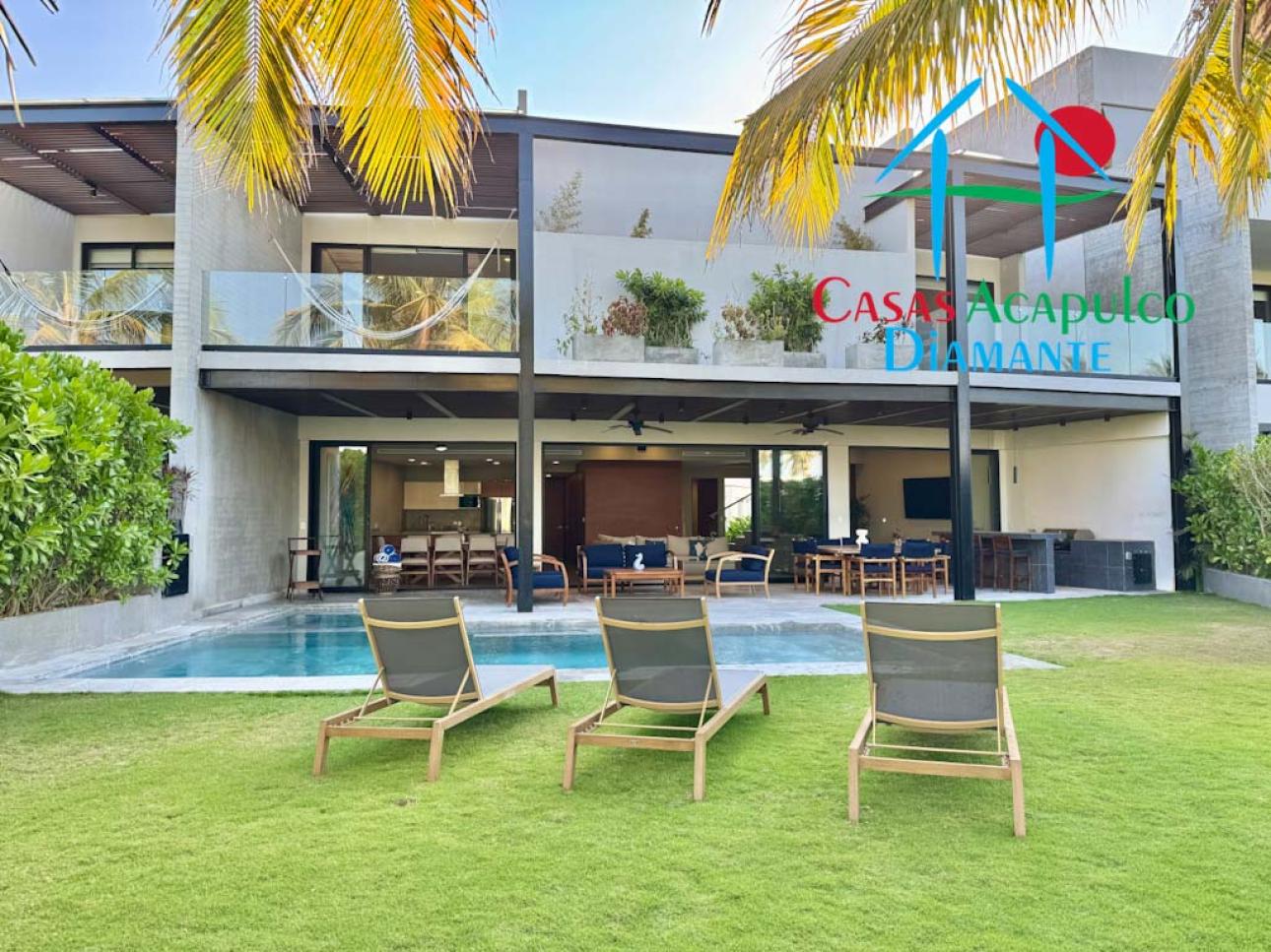 Casa en Tres Vidas en modalidad fraccional con alberca