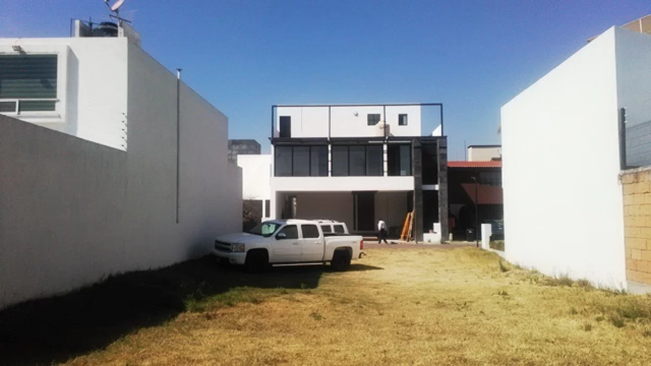 Lote de 334 M2 ideal para una casa de un piso - 3