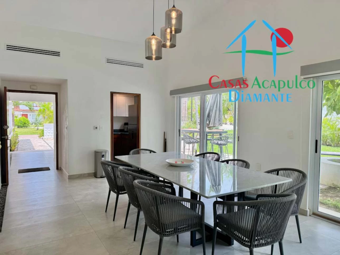 5 recámaras, terraza con alberca privada y jardín - 7