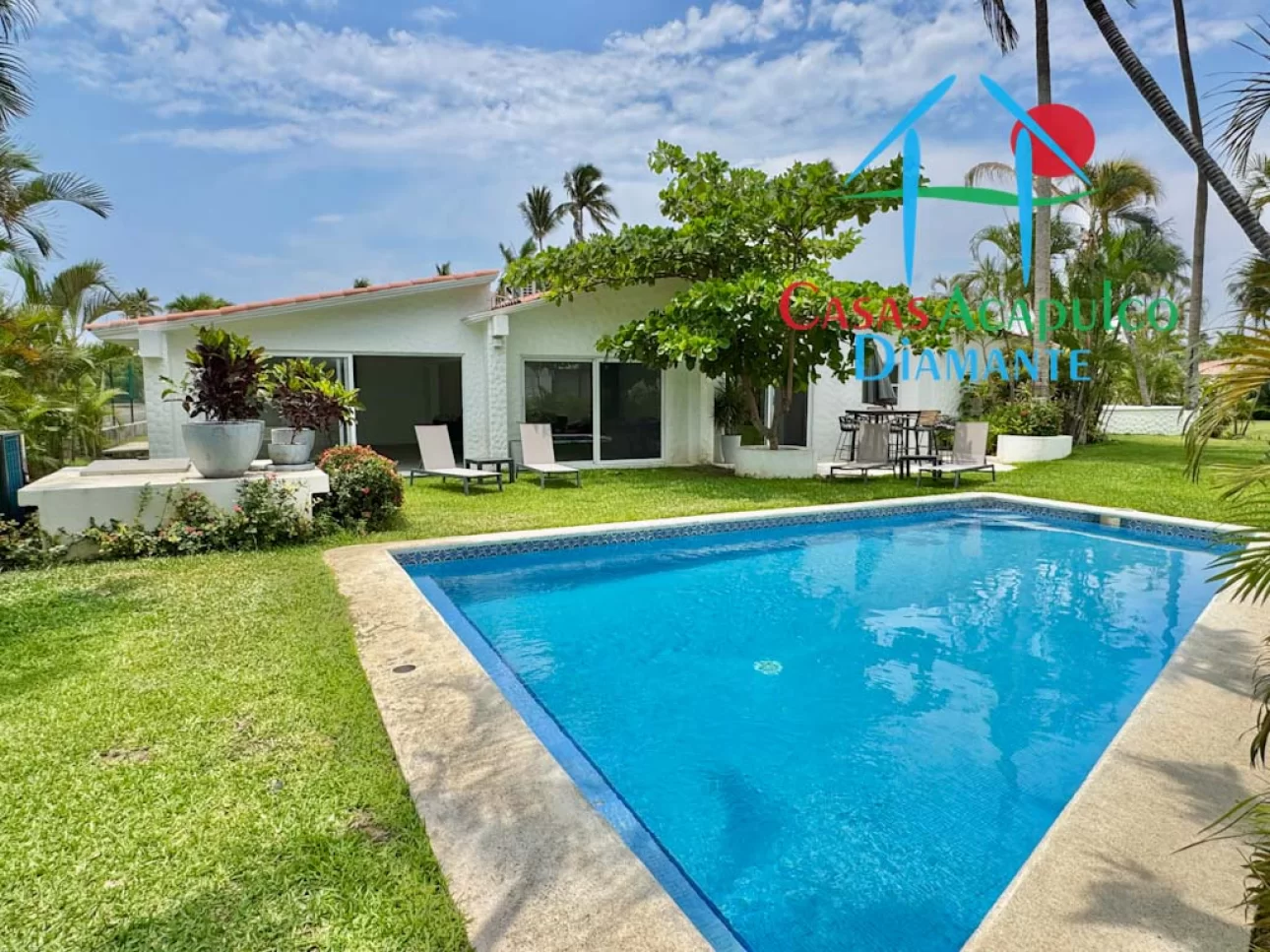 5 recámaras, terraza con alberca privada y jardín - 9