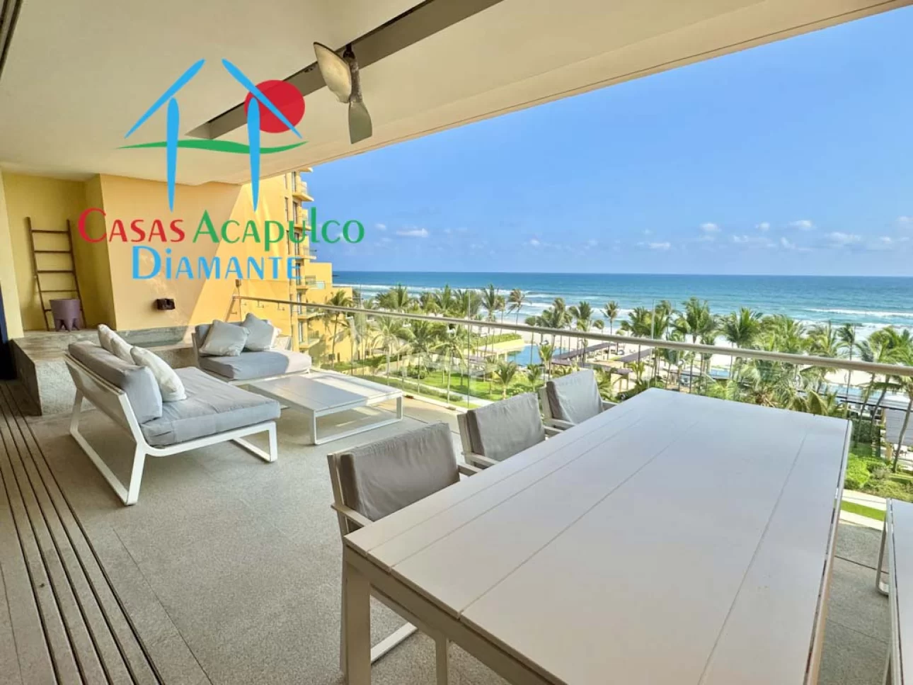 Depa de playa, terraza con vista al mar y jacuzzi privado — foto 10