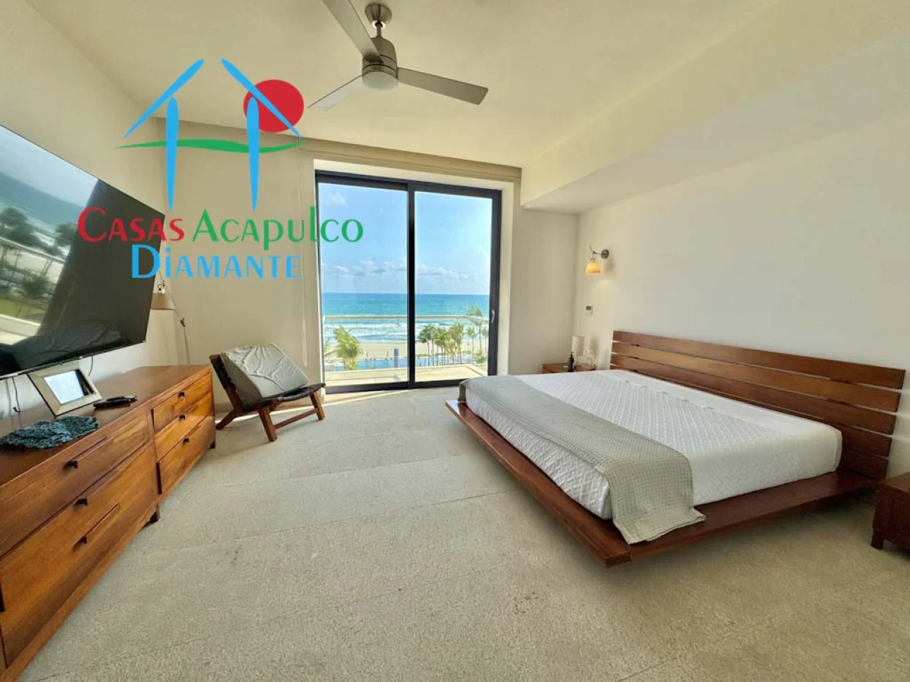 Depa de playa, terraza con vista al mar y jacuzzi privado — foto 14