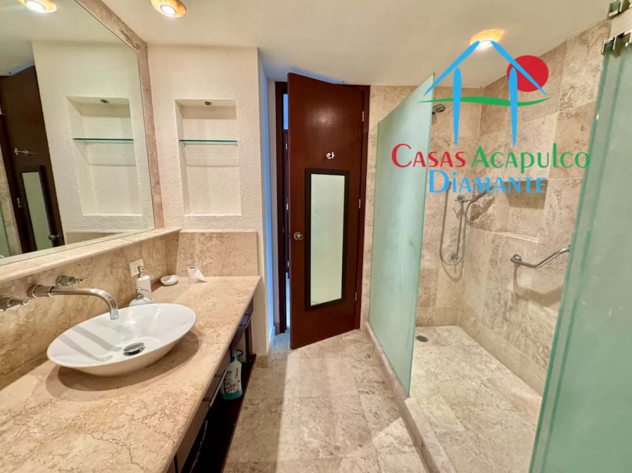 Departamento tipo loft con terraza y vista al campo de golf — foto 12