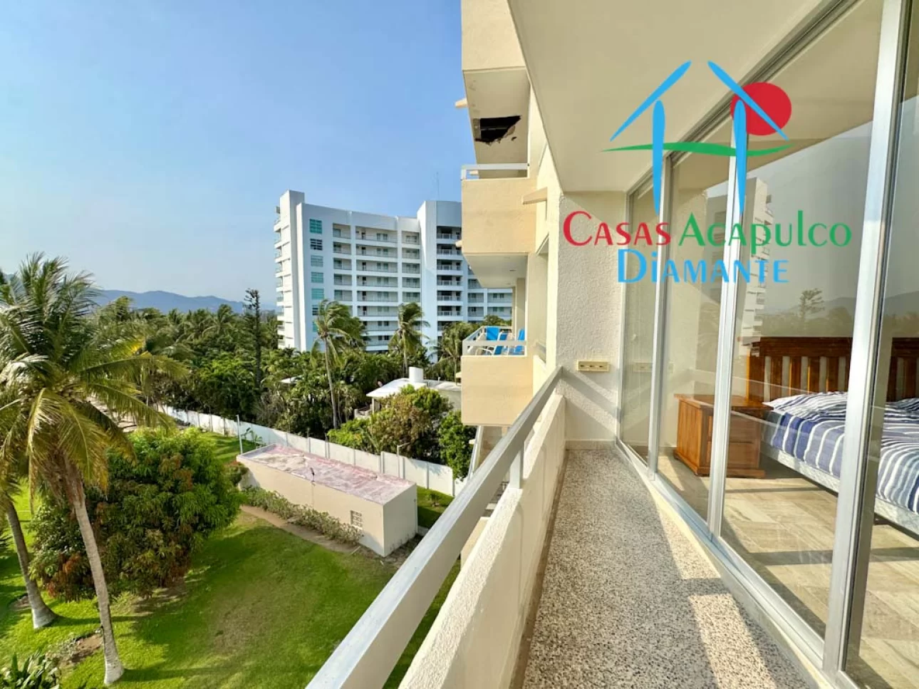 Depa con 2 recámaras y terraza con vista al campo de golf — foto 7