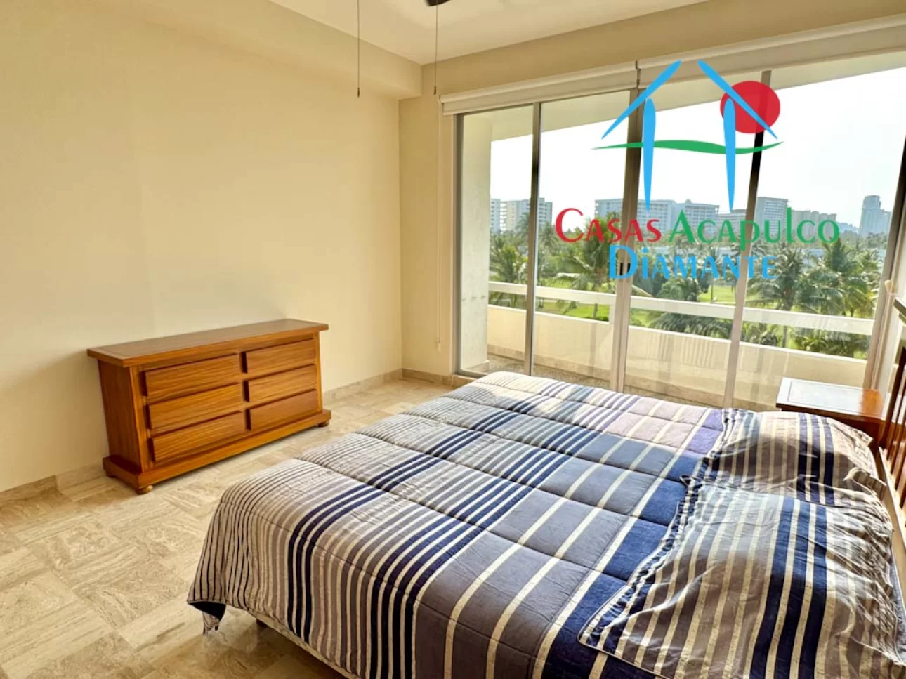 Depa con 2 recámaras y terraza con vista al campo de golf — foto 13