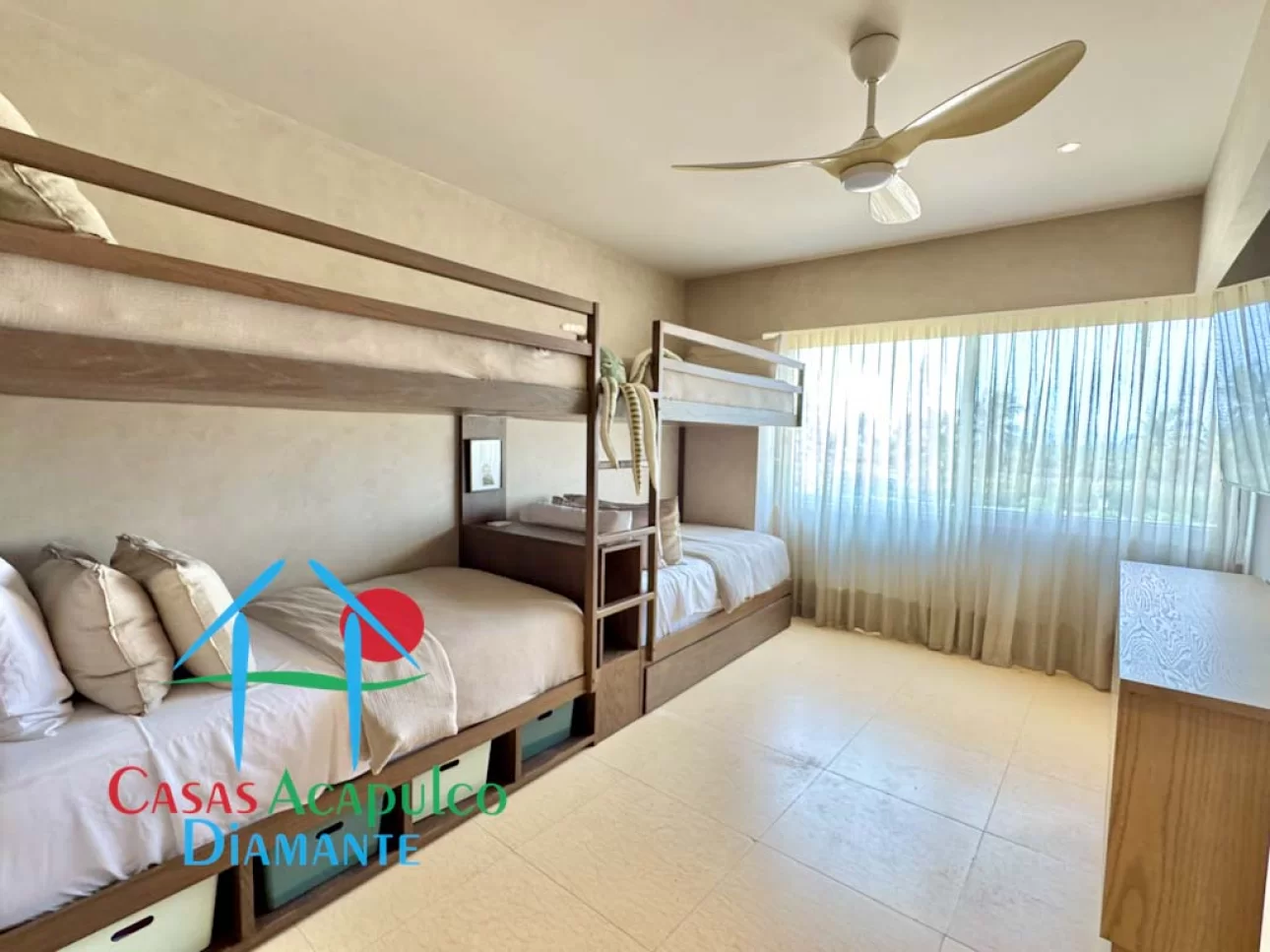 Remodelado con amplia terraza y vista al mar — foto 15