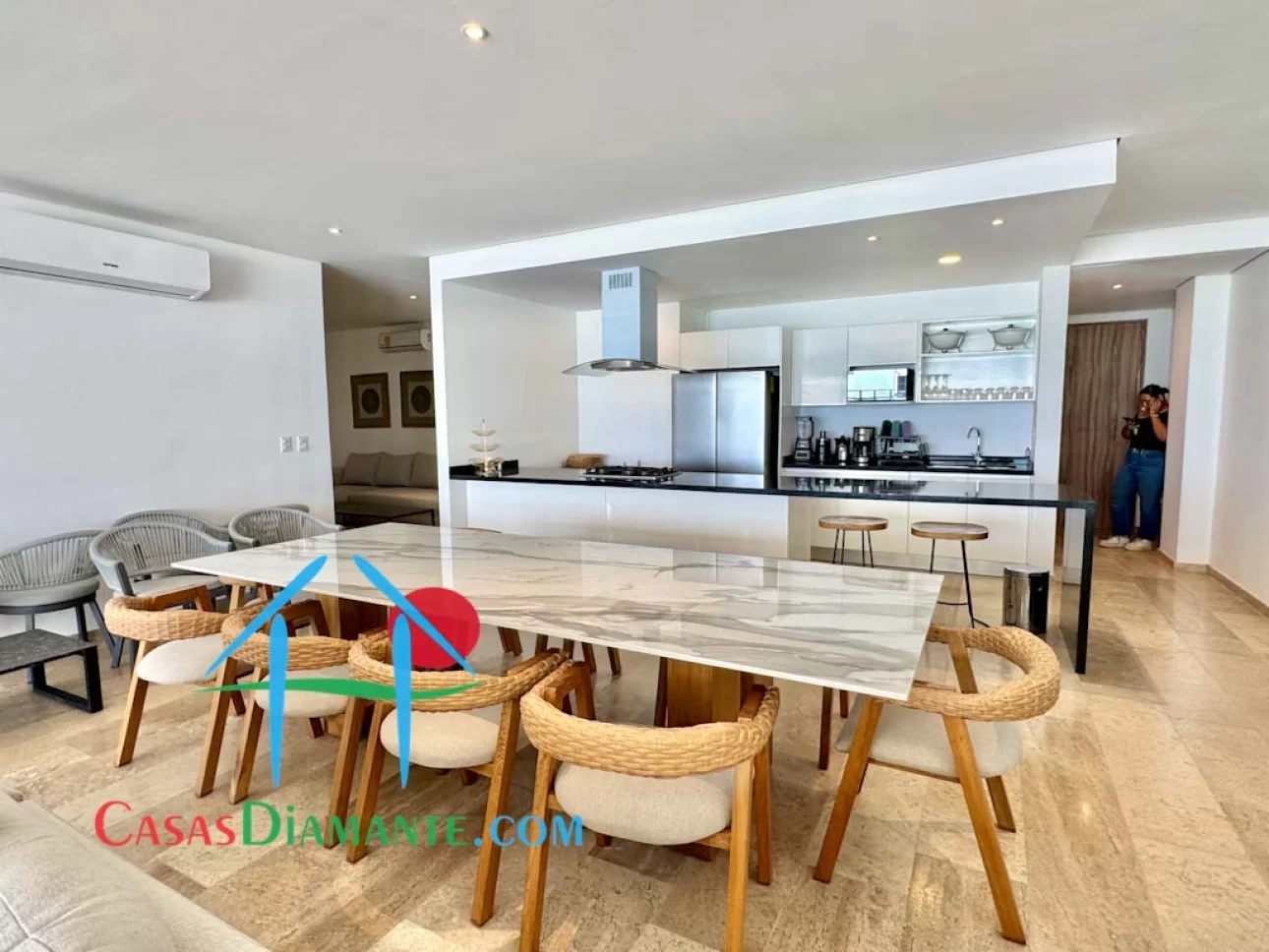 Departamento en Ikaroa con terraza, jacuzzi y vista al mar — foto 4