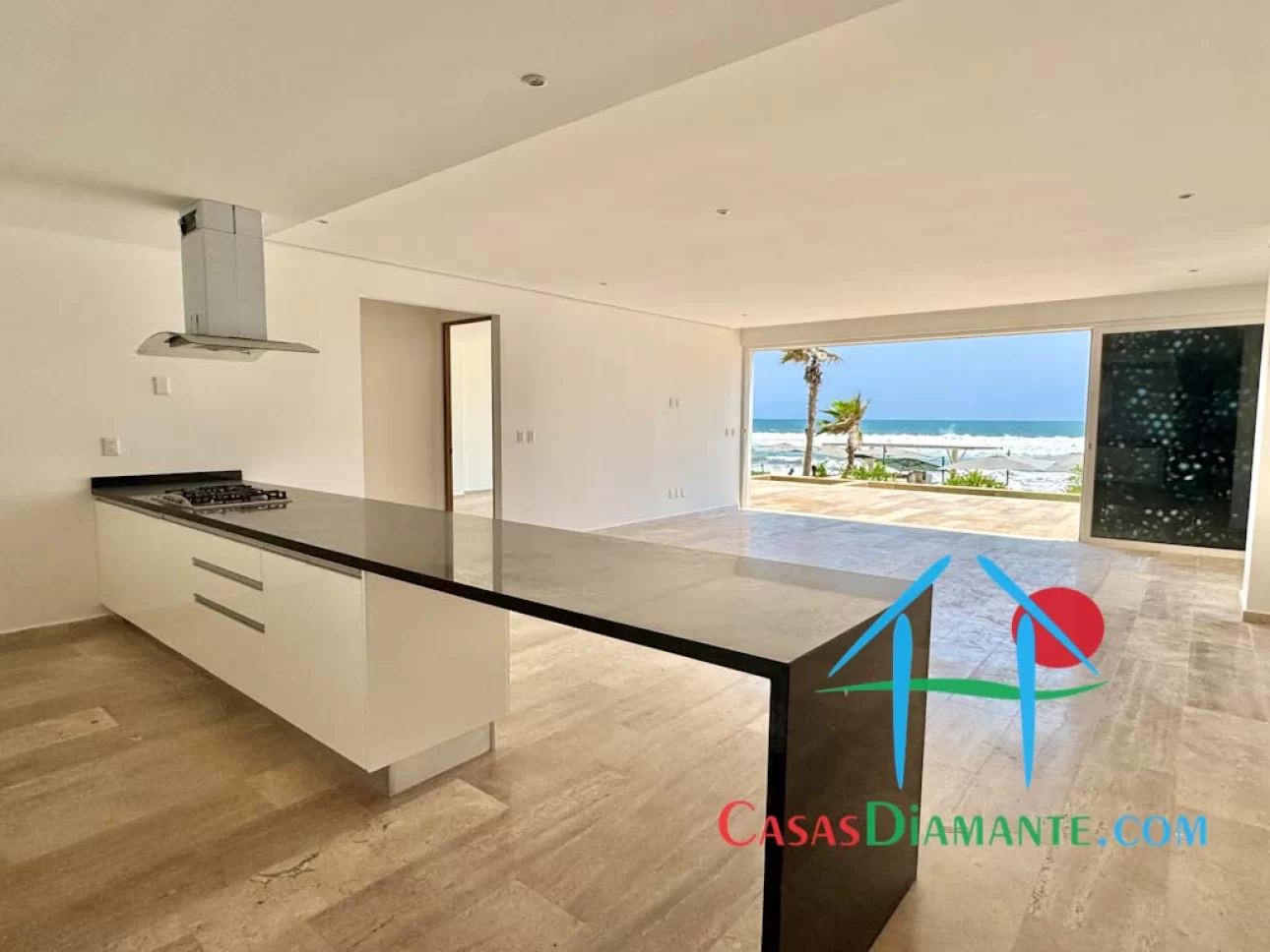 GH de playa con terraza, alberca, jacuzzi y vista al mar
