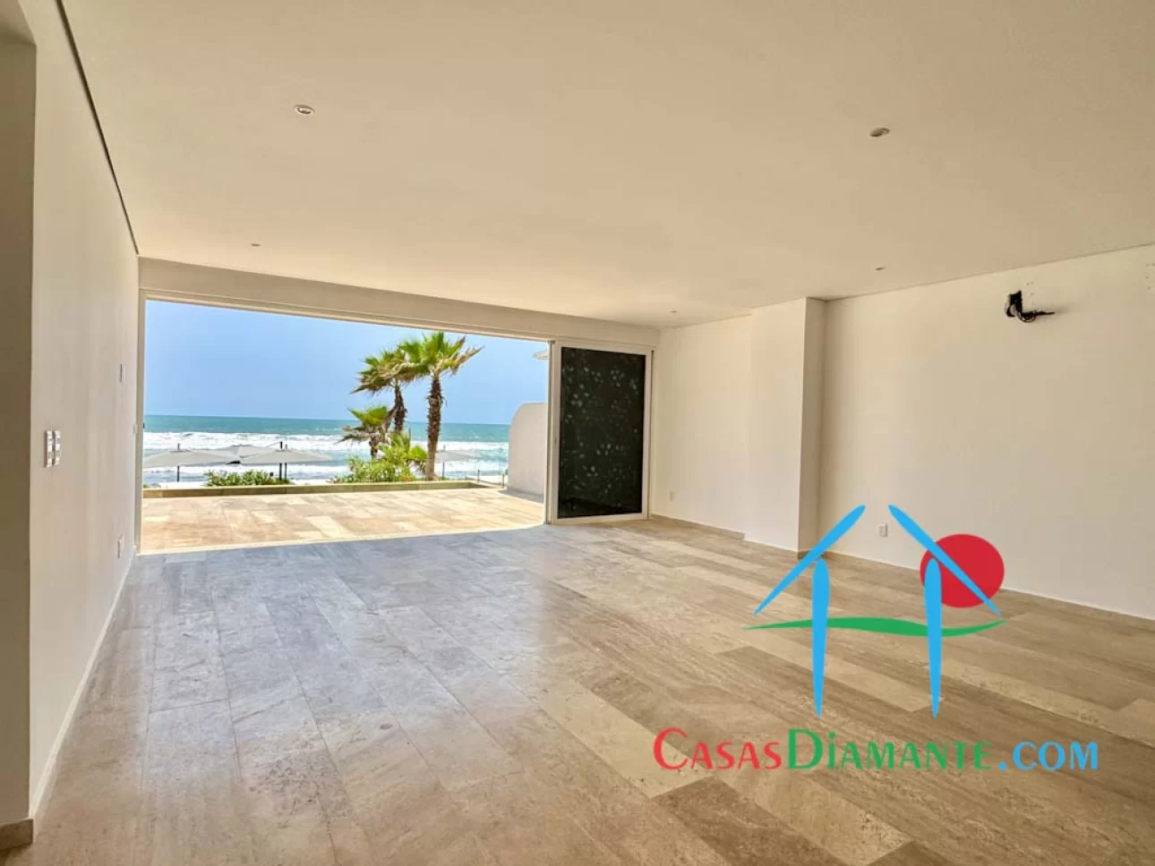 GH de playa con terraza, alberca, jacuzzi y vista al mar — foto 4