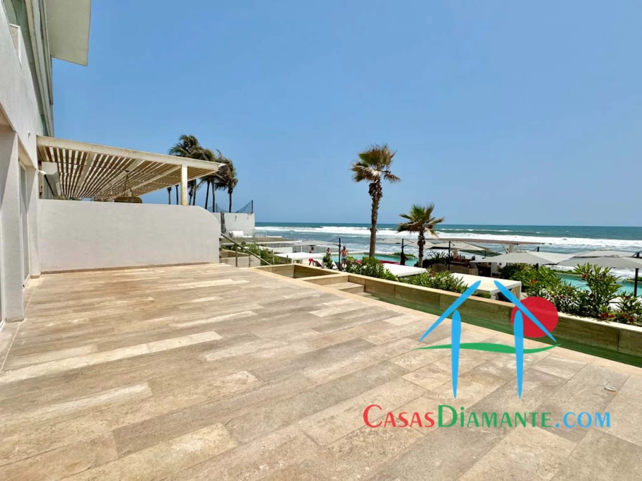 GH de playa con terraza, alberca, jacuzzi y vista al mar — foto 8