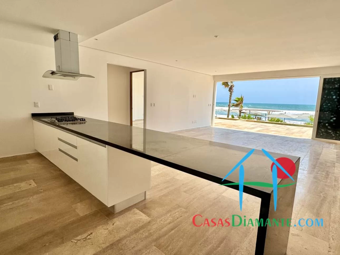 GH de playa con terraza, alberca, jacuzzi y vista al mar — foto 15